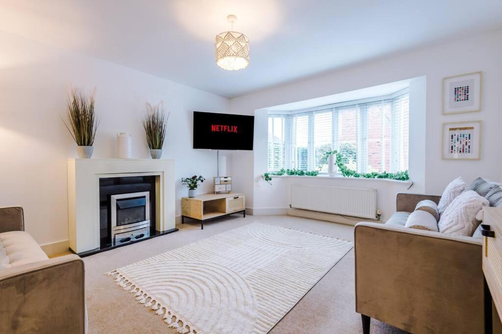 Holiday home Luxurious Cosy 4br Cheshire