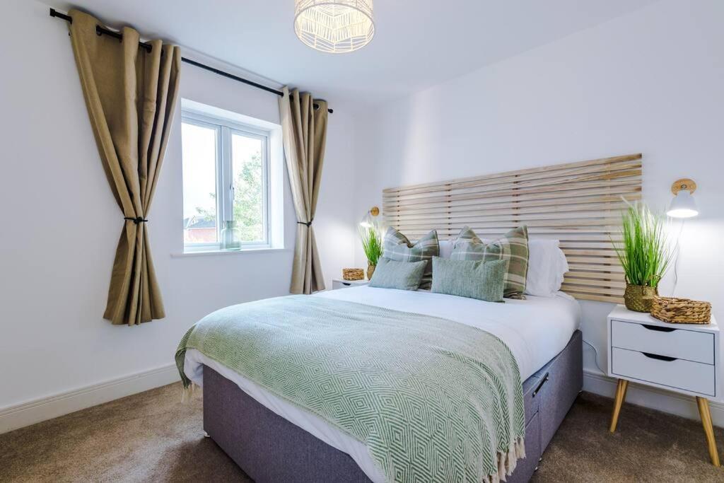 Luxurious Cosy 4br Cheshire Holiday home Saughall
